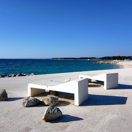 Abelia Pool View Studio Пула Екстериор снимка