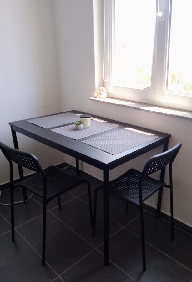 Abelia Pool View Studio Пула Екстериор снимка